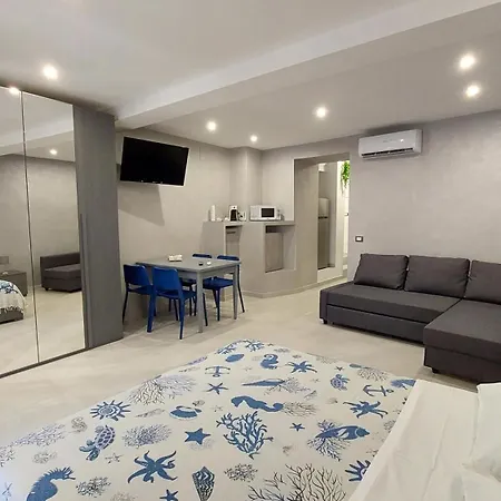 I 3 Principi, Garibaldi Apartment